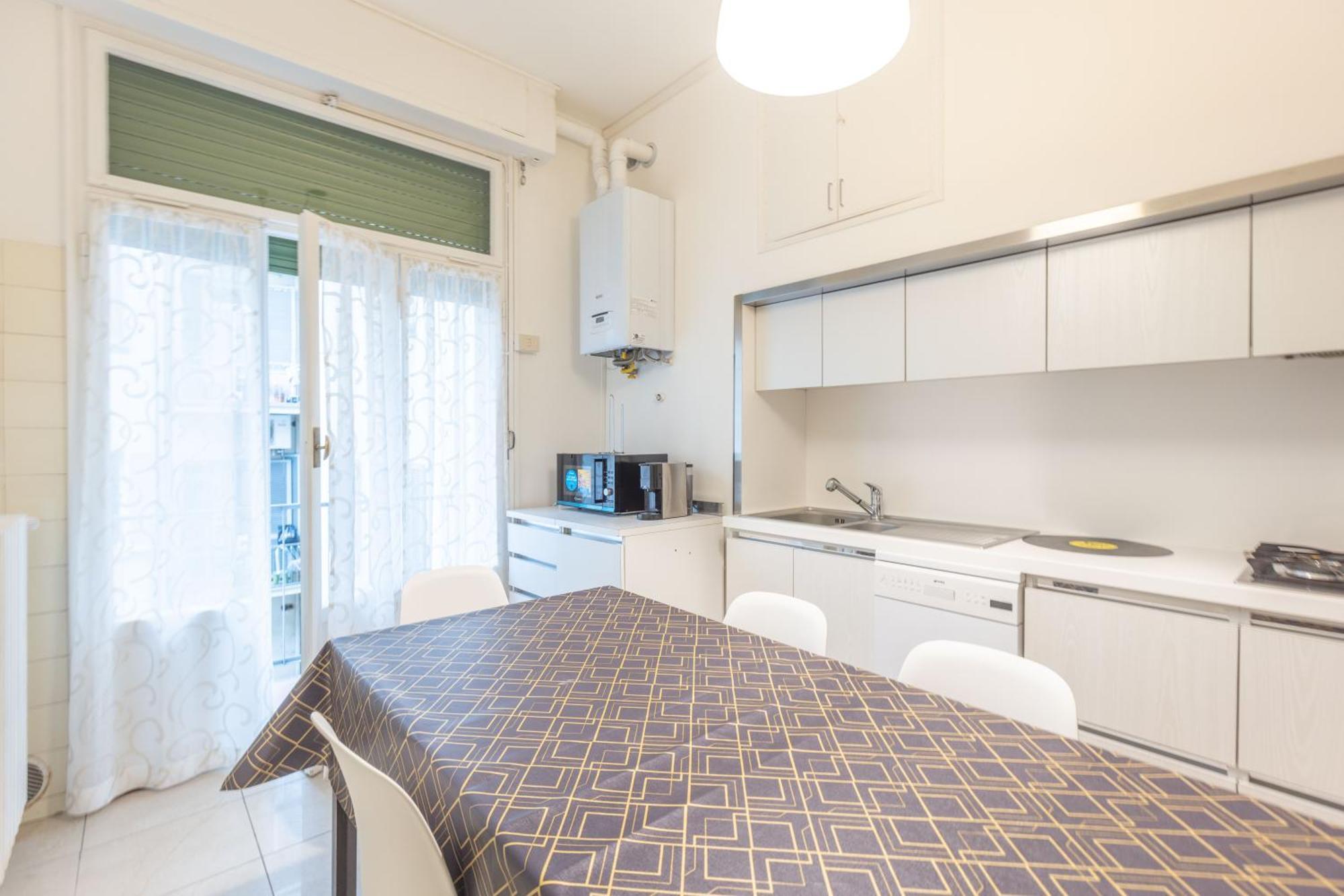 La Finestra Sul Centro, Bologna By Short Holidays Экстерьер фото