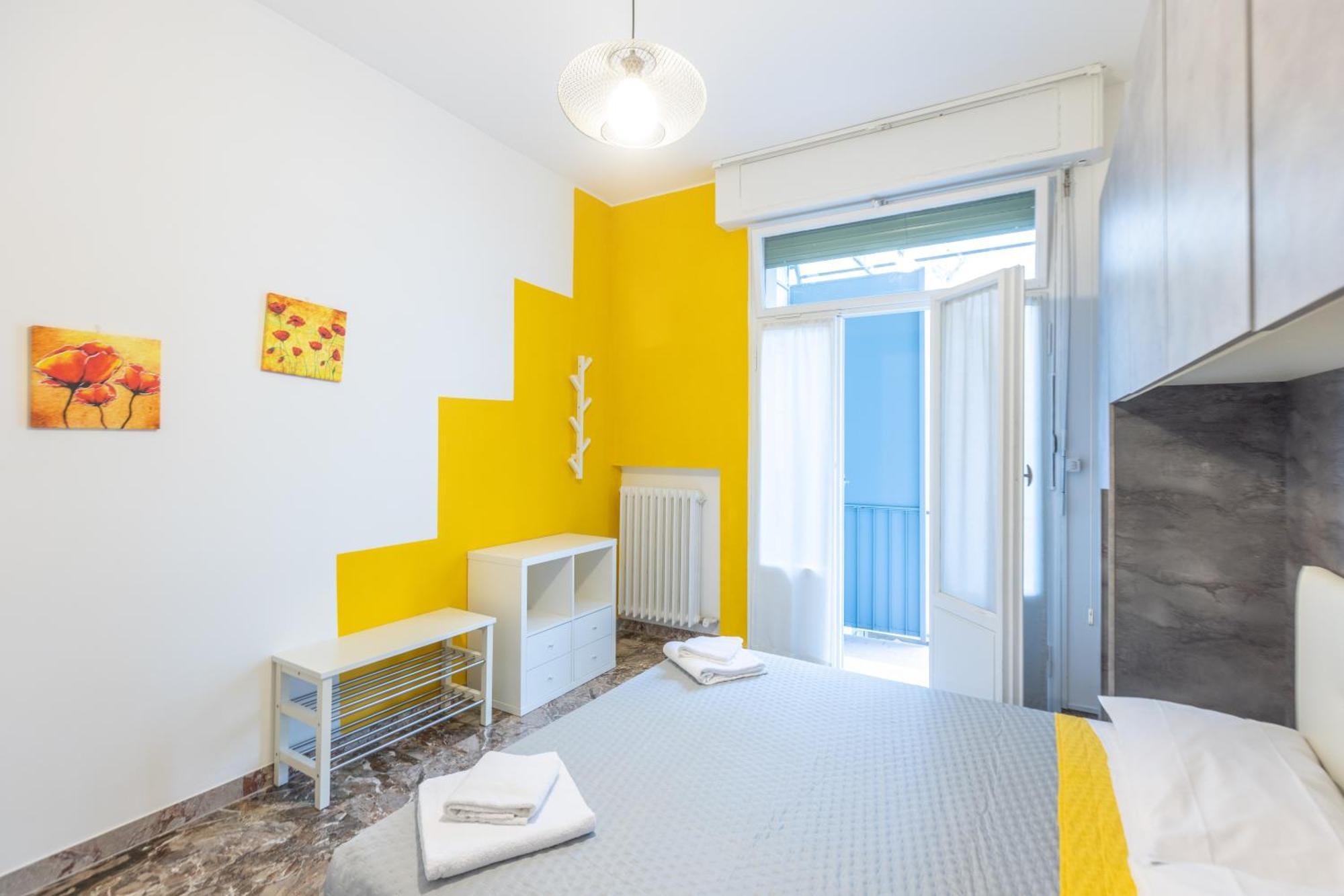 La Finestra Sul Centro, Bologna By Short Holidays Экстерьер фото