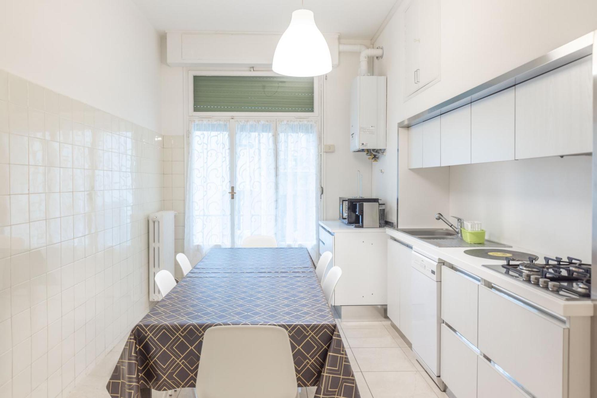 La Finestra Sul Centro, Bologna By Short Holidays Экстерьер фото